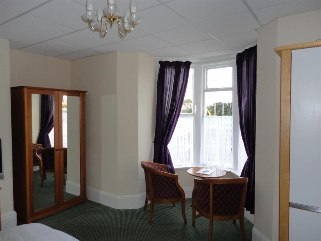 Albert & Victoria Hotel Southport Bagian luar foto